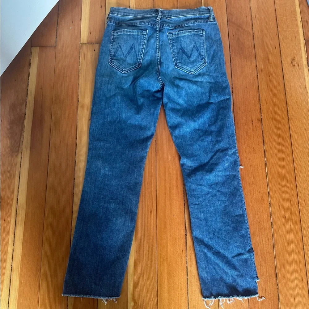 Mother Women’s The Rascal Ankle Step Fray Jeans In Field Of Dreams Wash Size 28